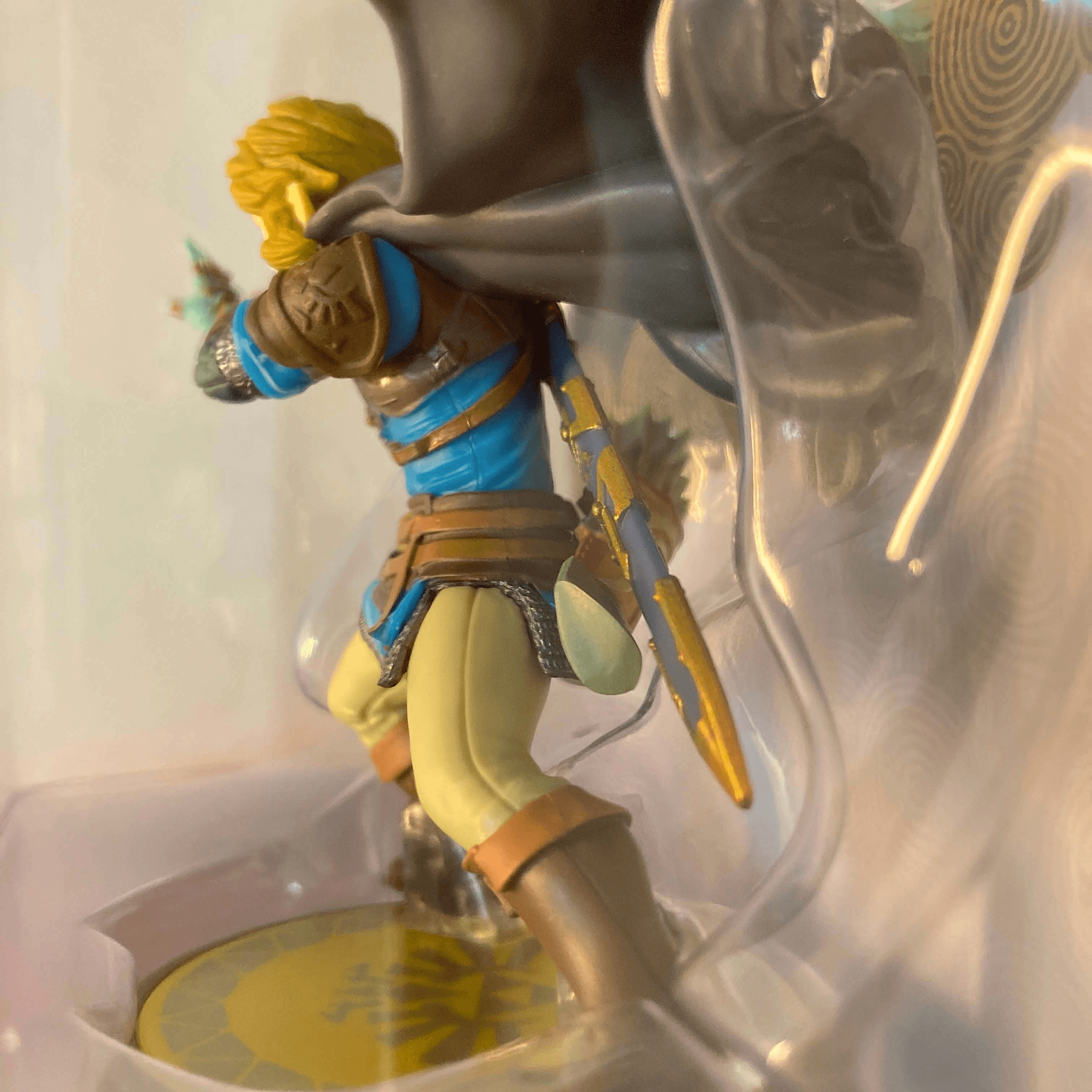 薩爾達傳說 王國之淚 amiibo 林克 右側